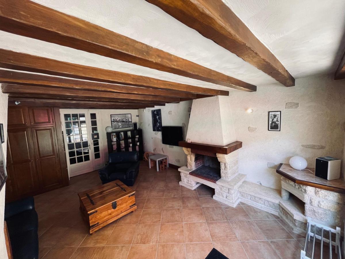 Gite La Paheserie Esvres Exterior foto